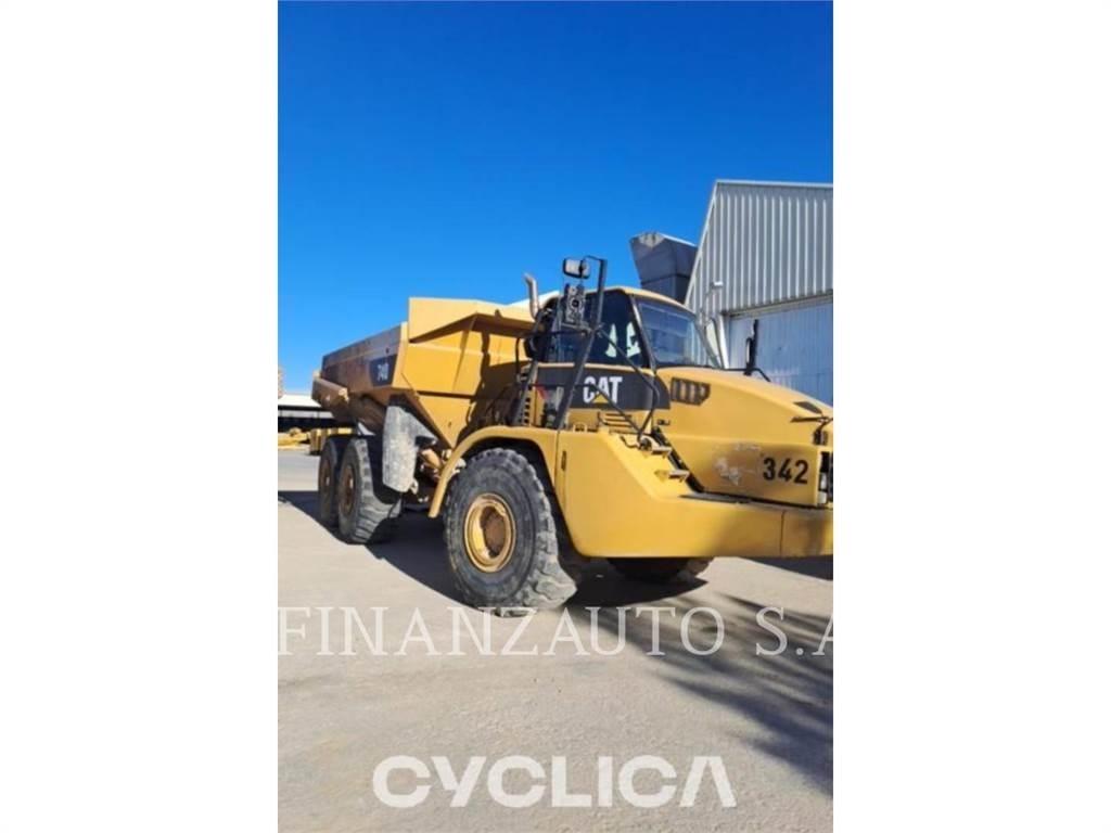 CAT 740 Dumper - Knickgelenk