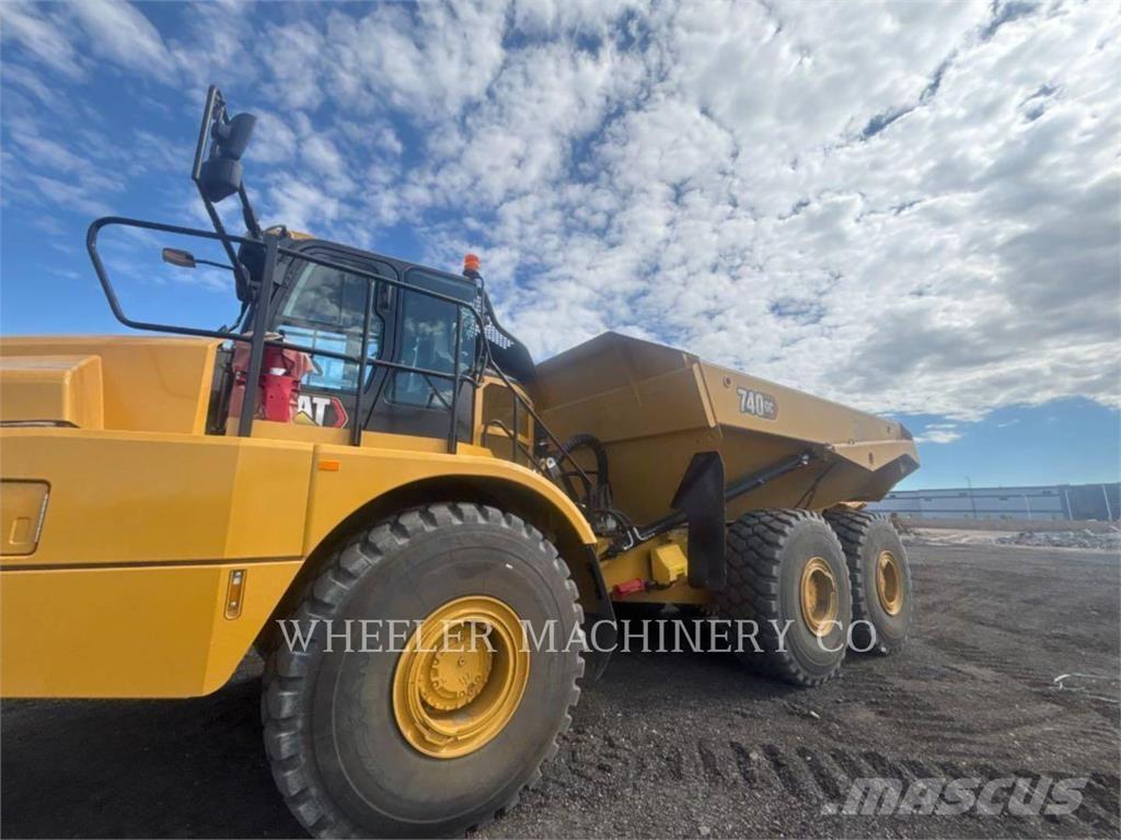 CAT 740 GC TG Dumper - Knickgelenk
