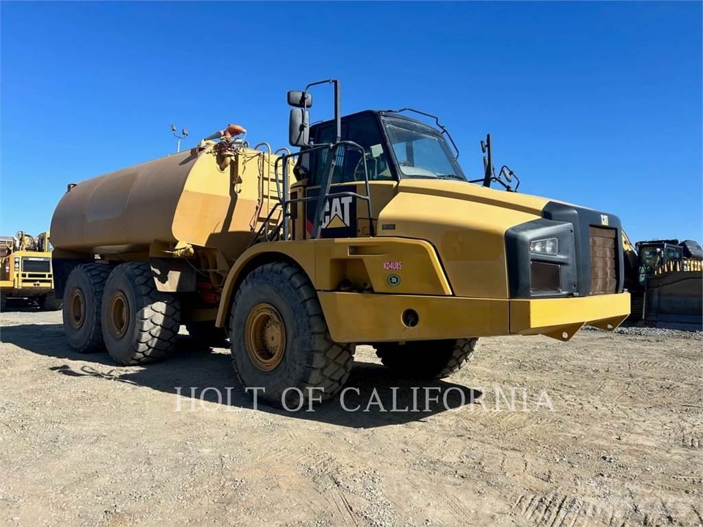 CAT 740B Tankwagen