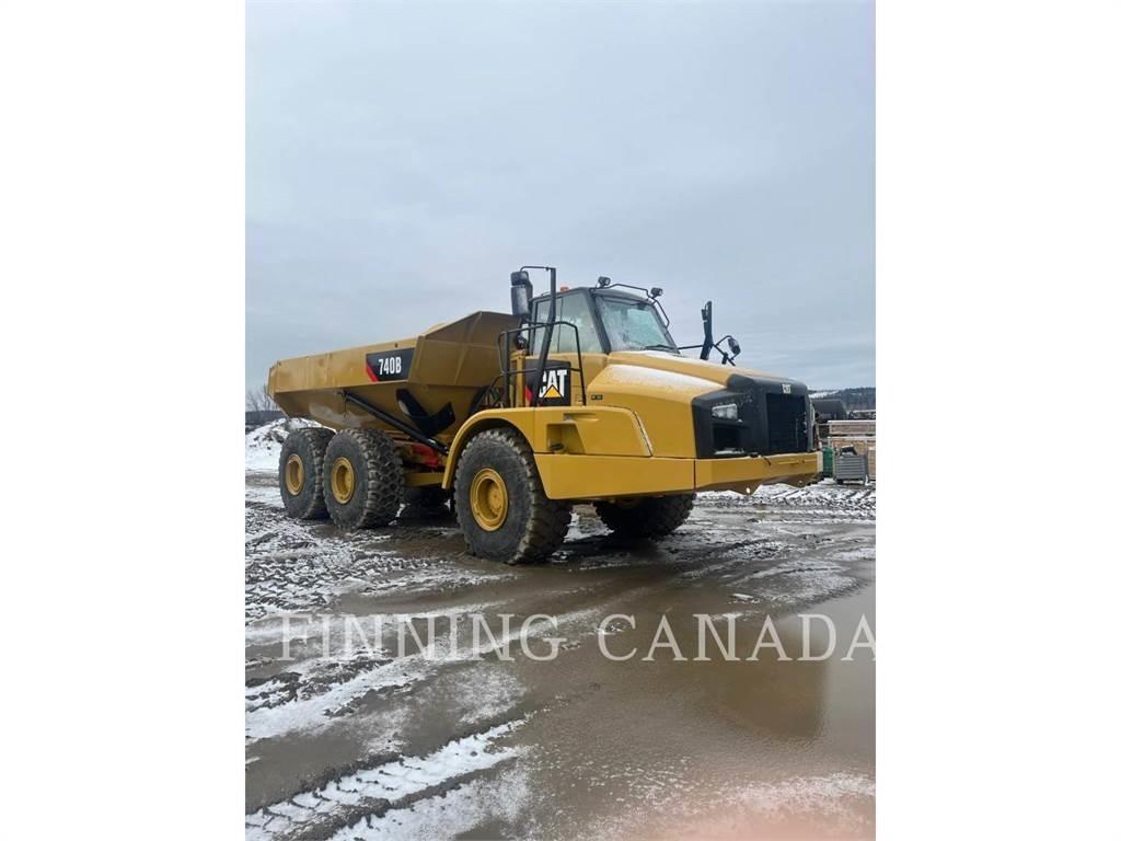 CAT 740B Dumper - Knickgelenk