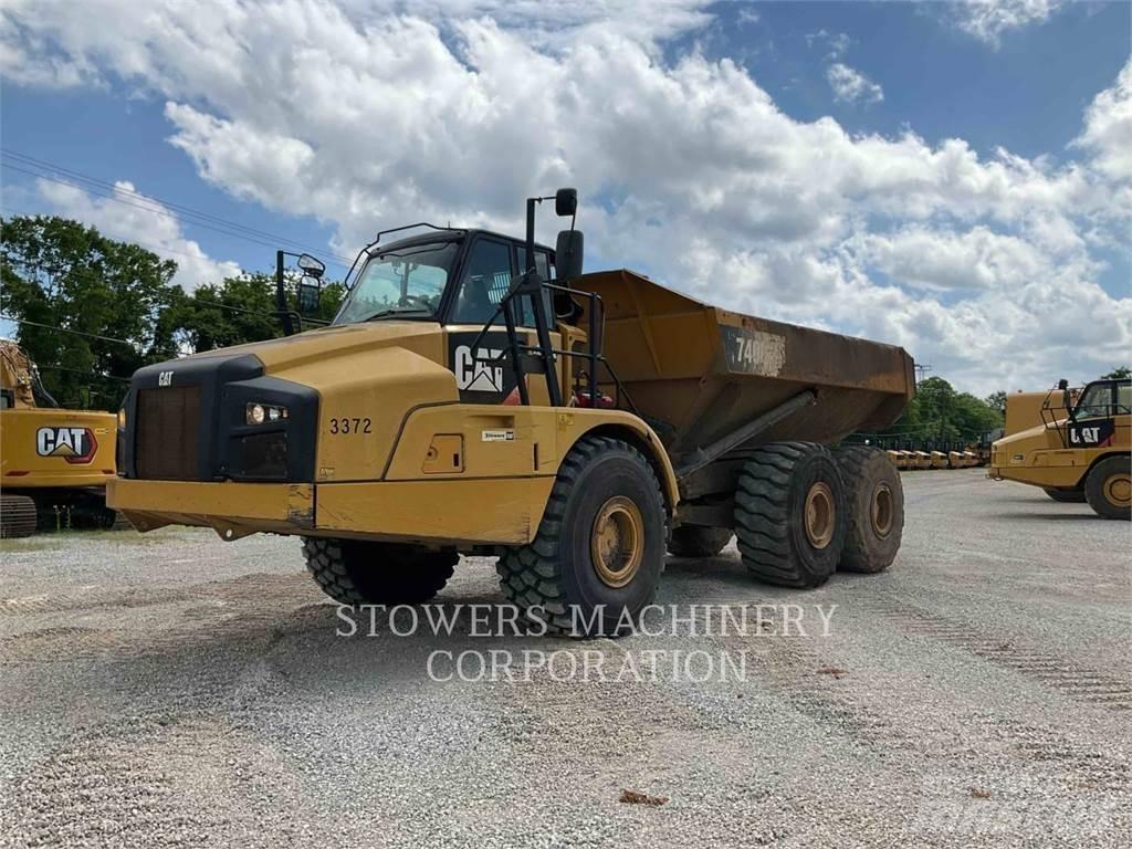 CAT 740B Dumper - Knickgelenk