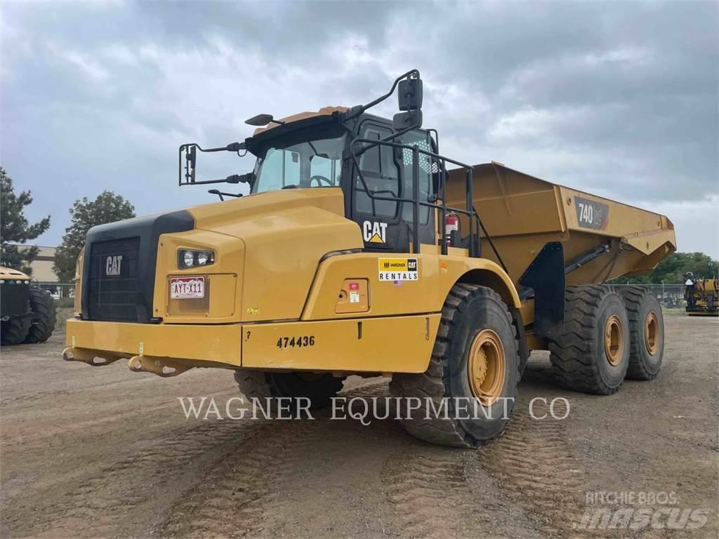 CAT 740GC Dumper - Knickgelenk