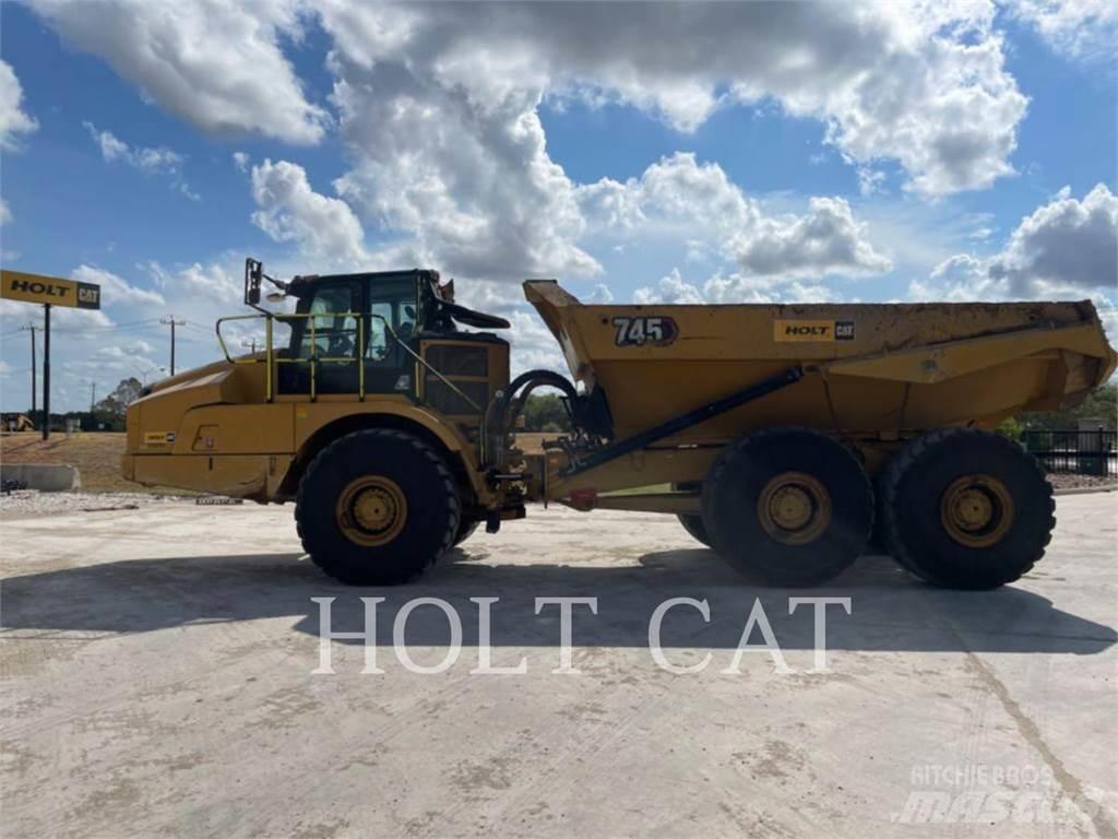 CAT 745 Dumper - Knickgelenk