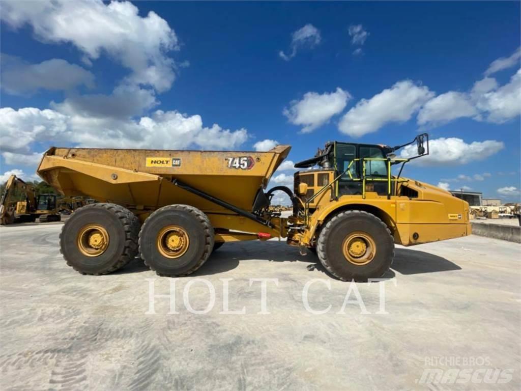 CAT 745 Dumper - Knickgelenk