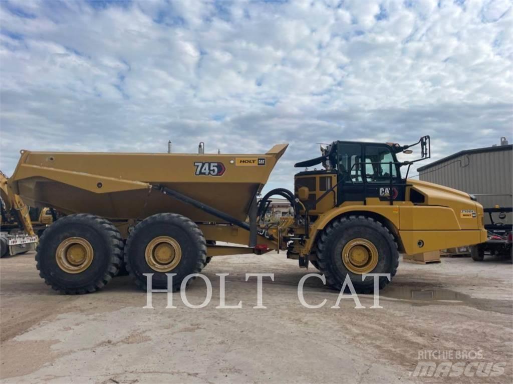 CAT 745 Dumper - Knickgelenk