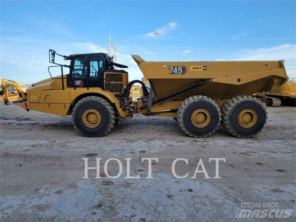 CAT 745 Dumper - Knickgelenk