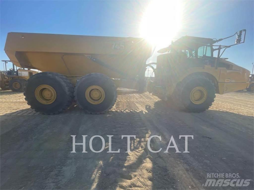 CAT 745 Dumper - Knickgelenk