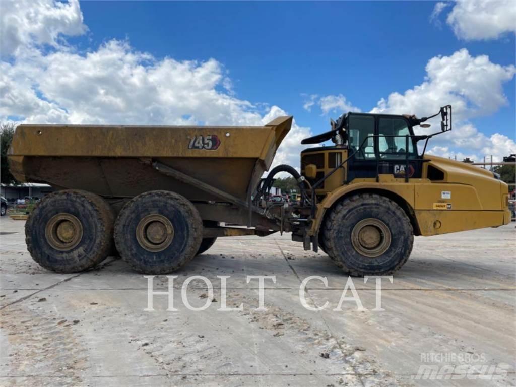 CAT 745 Dumper - Knickgelenk