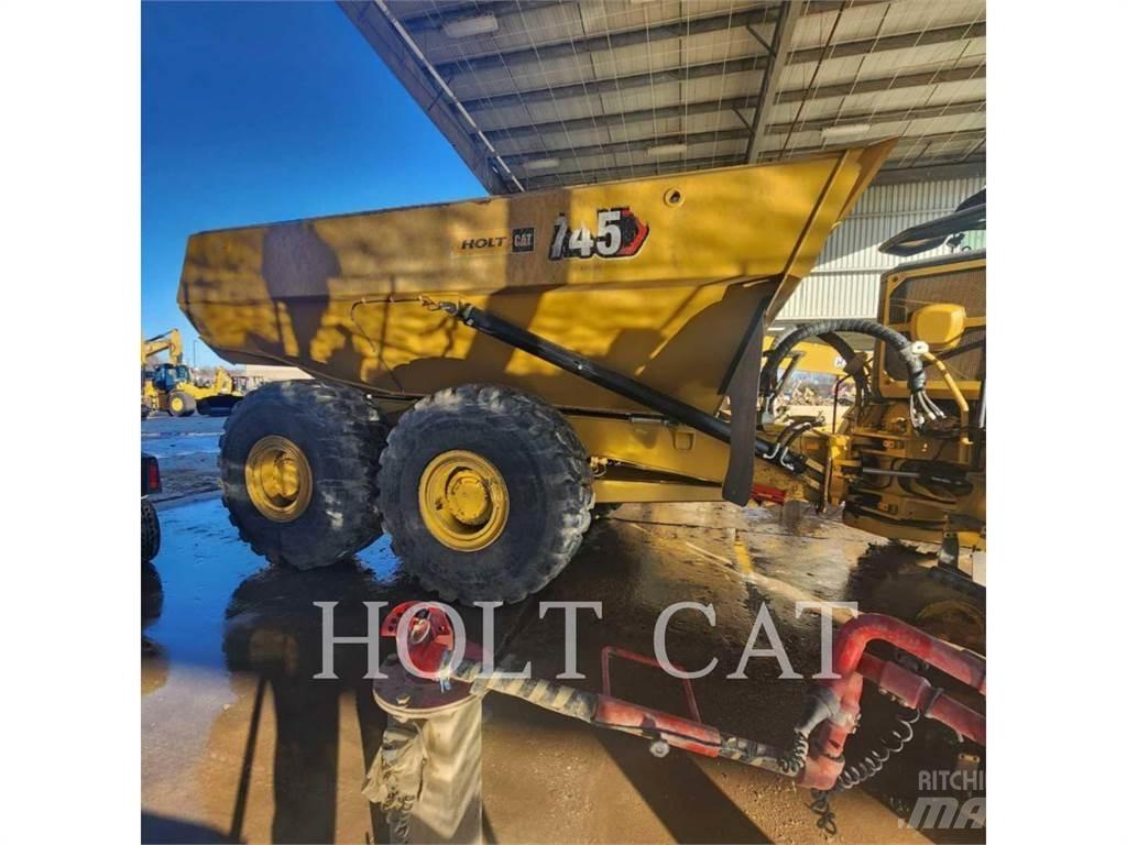 CAT 745 Dumper - Knickgelenk