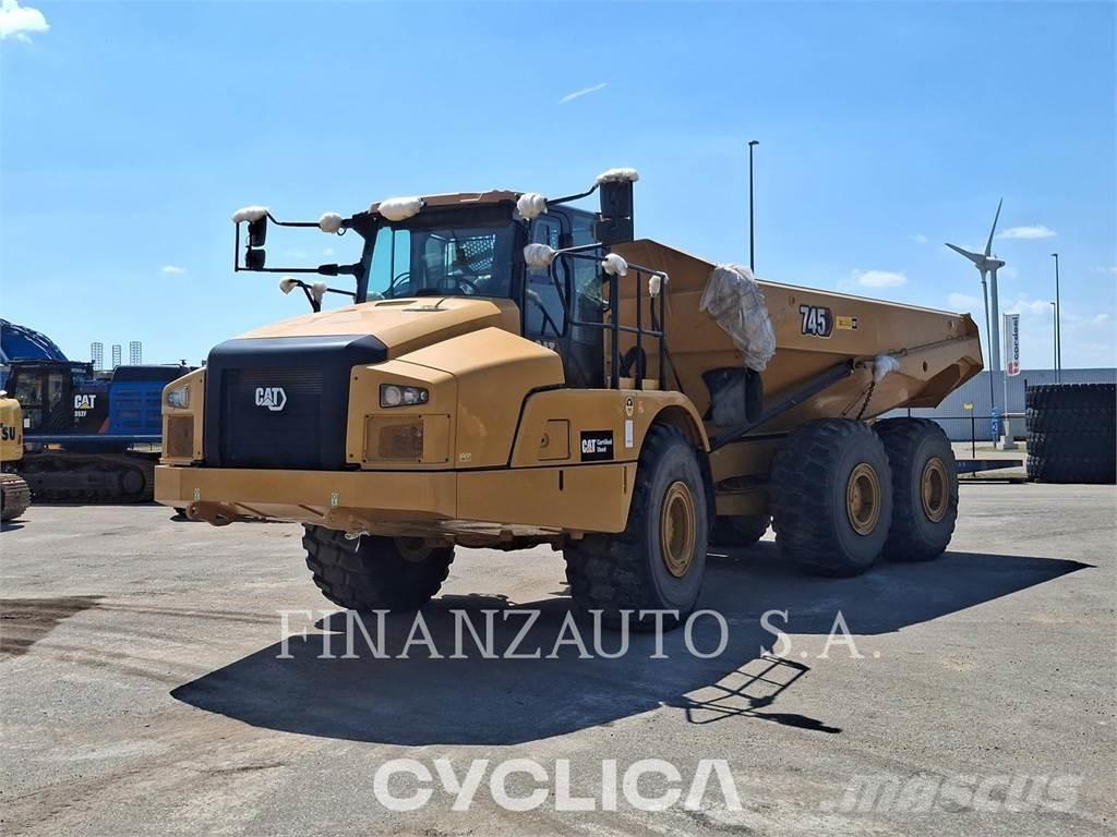 CAT 745 Dumper - Knickgelenk