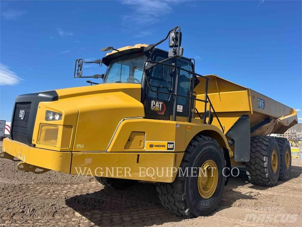 CAT 745 Dumper - Knickgelenk