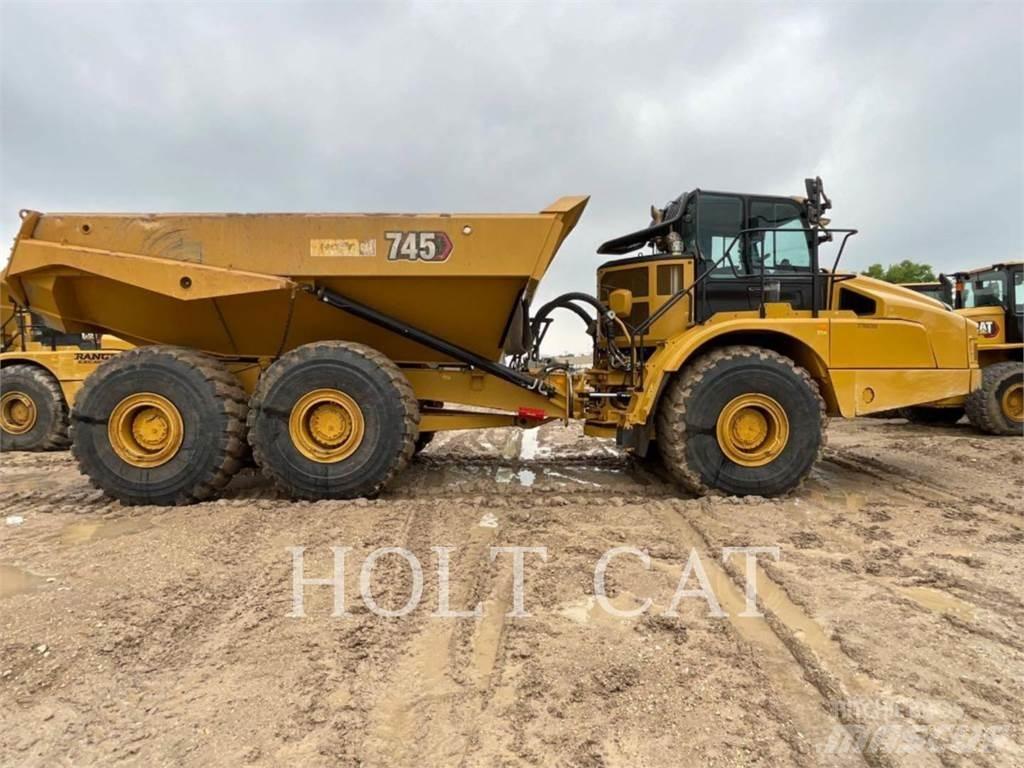 CAT 745 Dumper - Knickgelenk