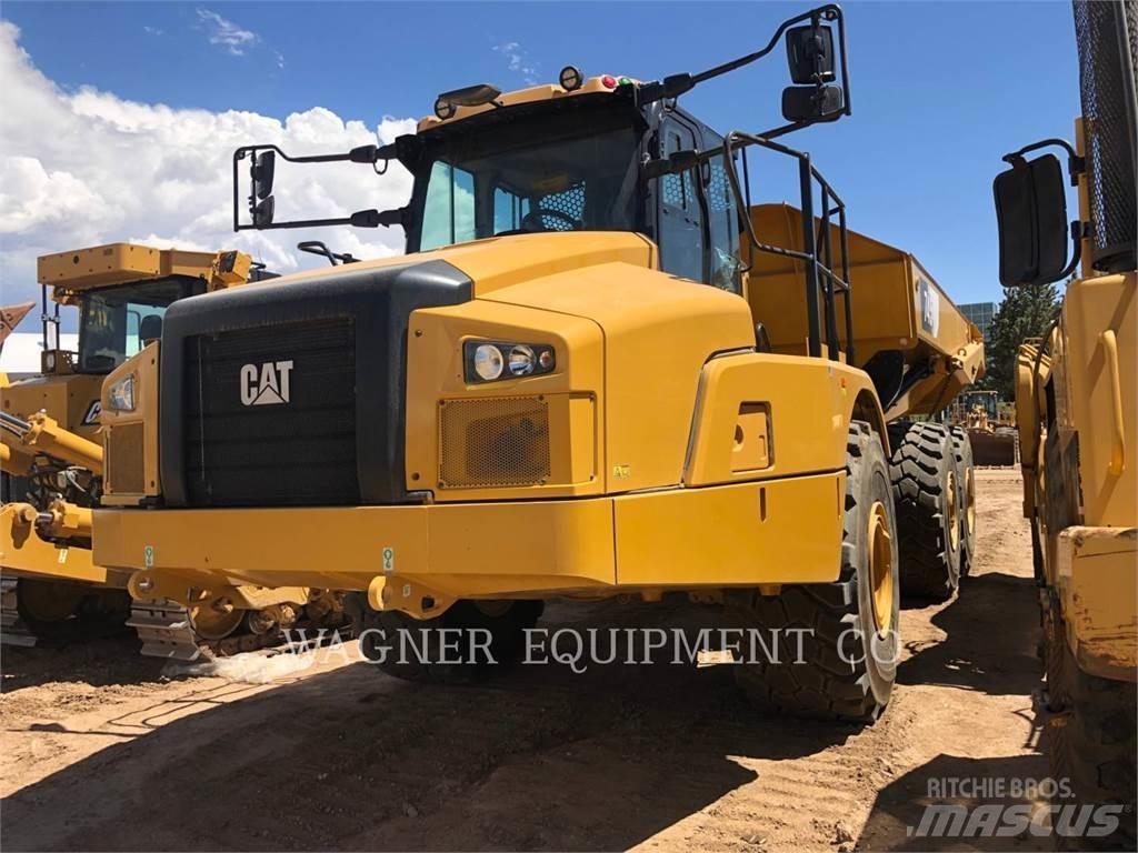 CAT 745 Dumper - Knickgelenk