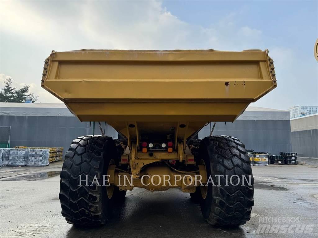 CAT 745C Dumper - Knickgelenk