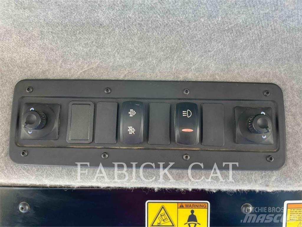 CAT 745C Dumper - Knickgelenk