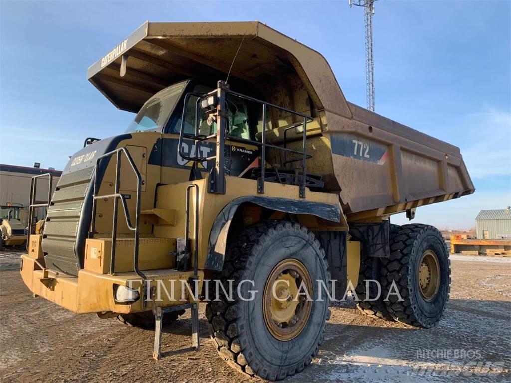 CAT 772 Dumper - Knickgelenk