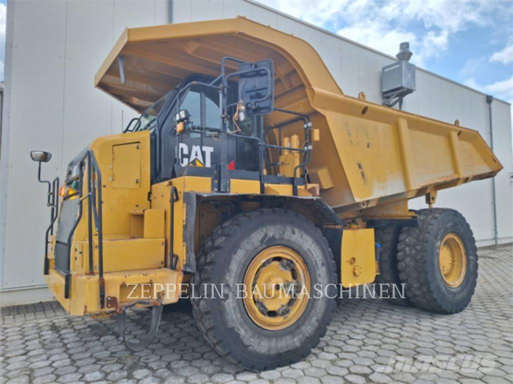 CAT 772G Dumper - Knickgelenk