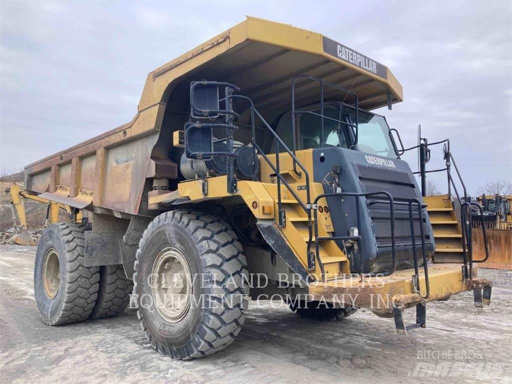 CAT 773F Dumper - Knickgelenk