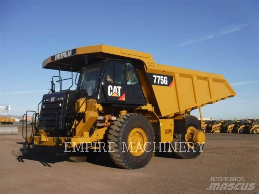 CAT 775G Dumper - Knickgelenk