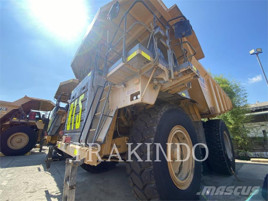 CAT 777-05 Dumper - Knickgelenk