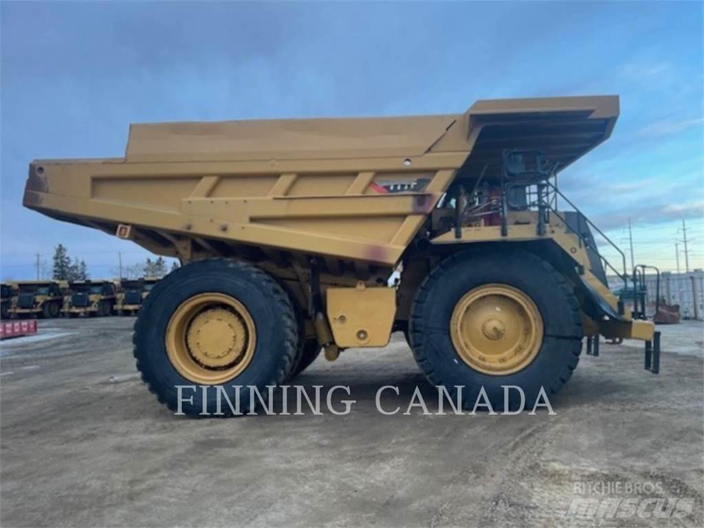 CAT 777F Dumper - Knickgelenk
