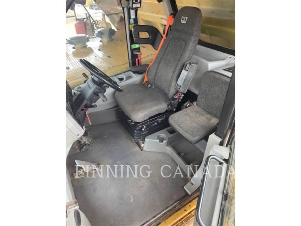 CAT 777F Dumper - Knickgelenk