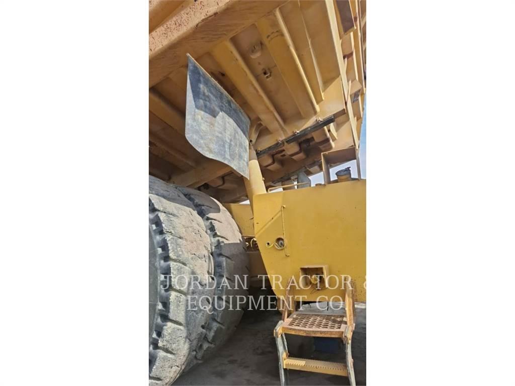 CAT 777F Dumper - Knickgelenk