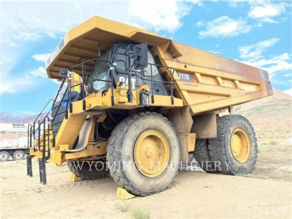 CAT 777G Dumper - Knickgelenk