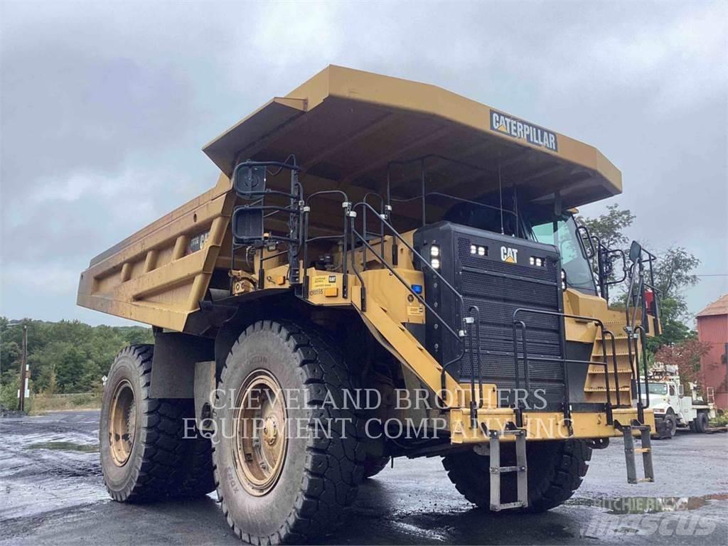 CAT 777G Dumper - Knickgelenk