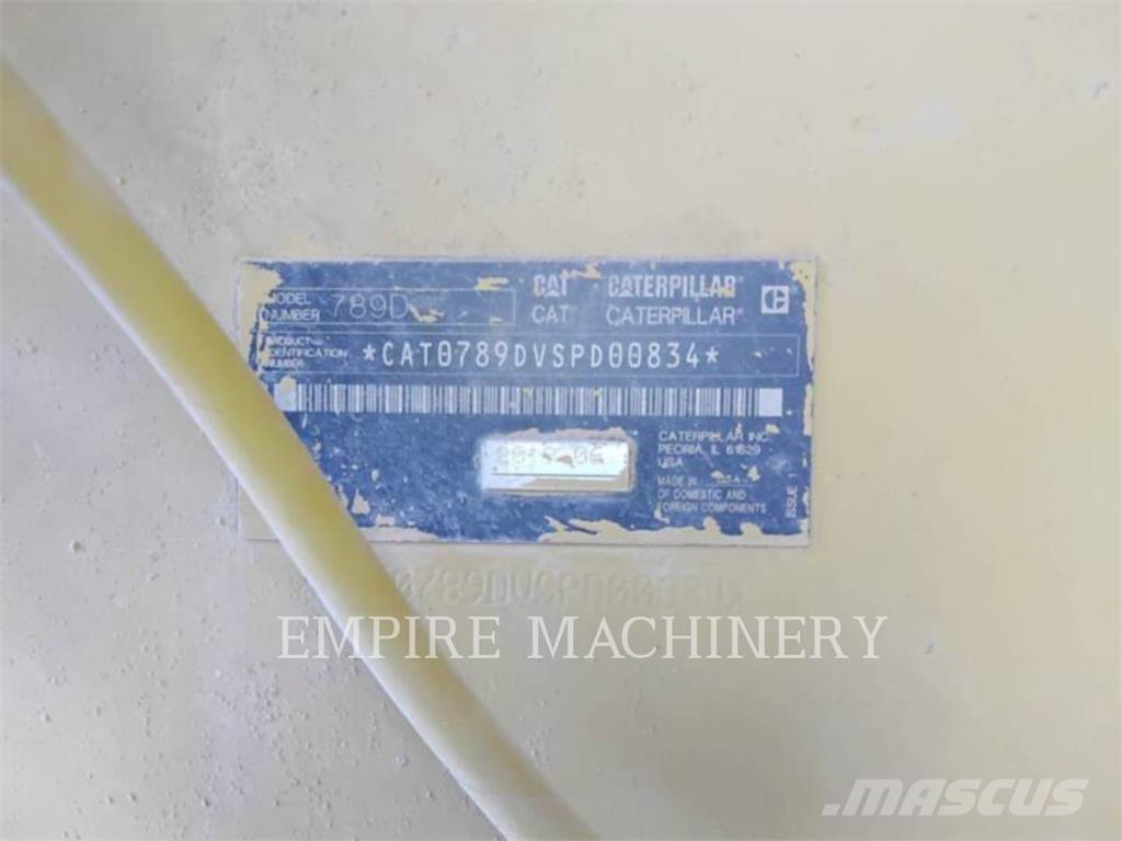 CAT 789D Dumper - Knickgelenk