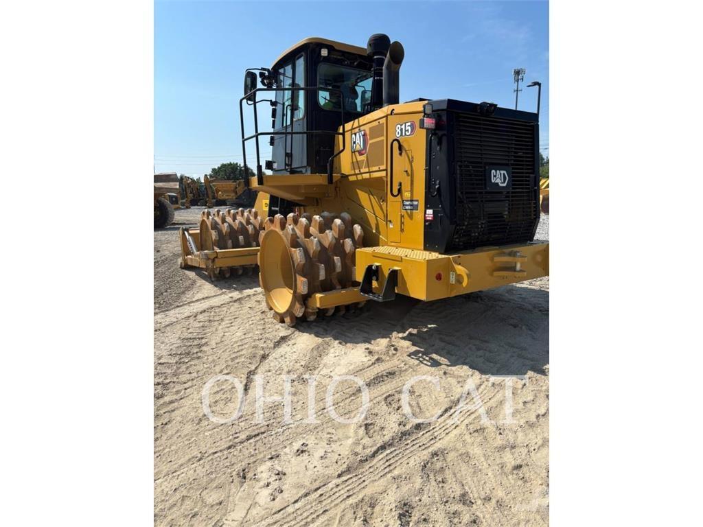 CAT 815 Erdbauwalzen