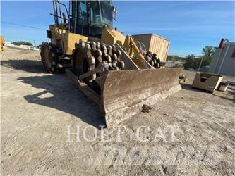 CAT 815F Erdbauwalzen
