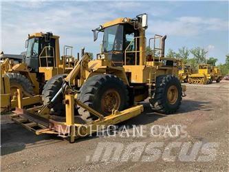 CAT 824C Radlader