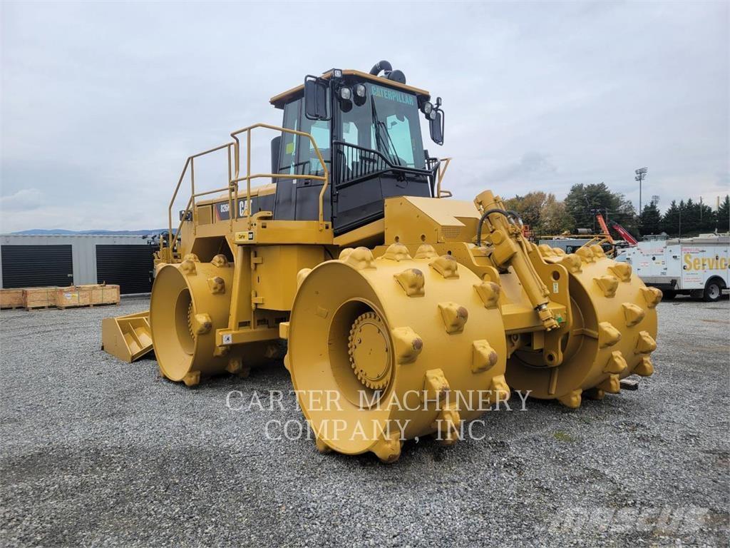 CAT 826H RBLD Erdbauwalzen
