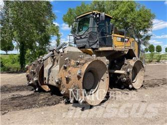 CAT 826K Erdbauwalzen