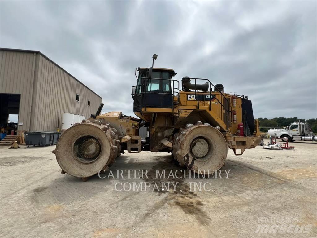 CAT 826K Erdbauwalzen