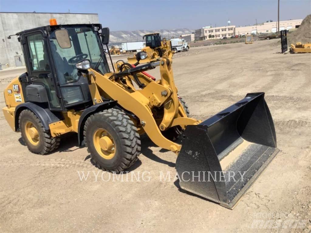 CAT 906 Radlader