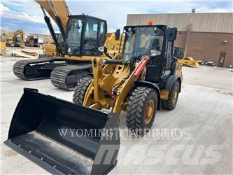 CAT 906 Radlader