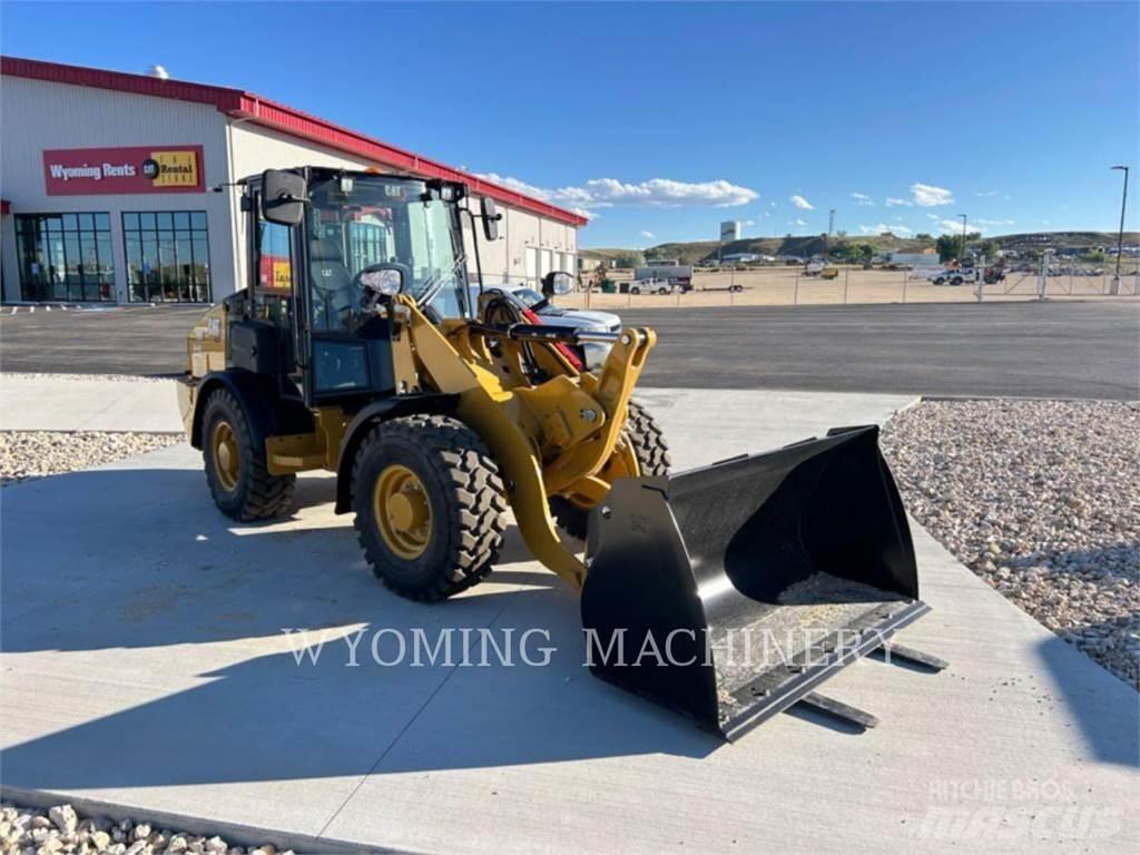 CAT 906 Radlader