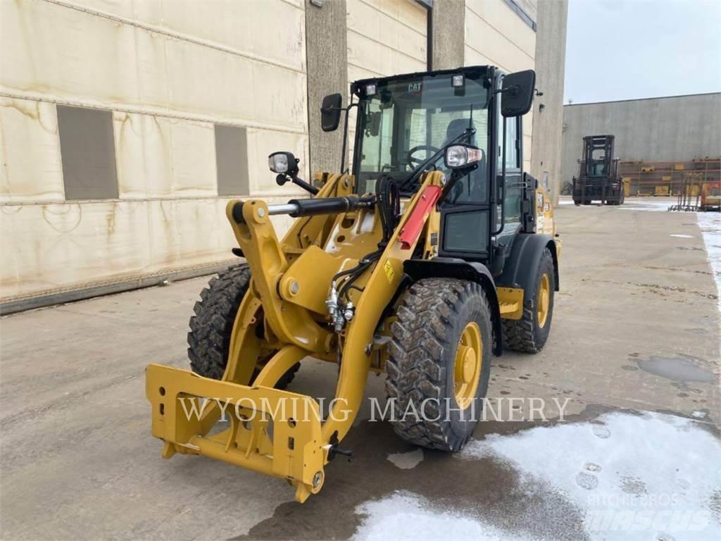 CAT 906 Radlader