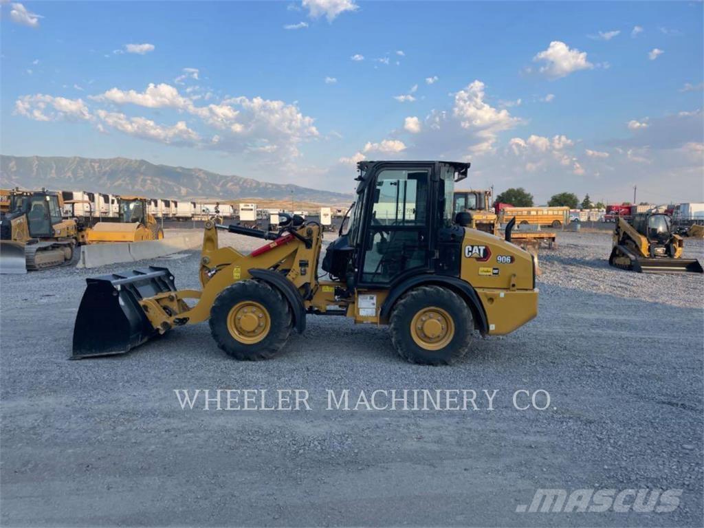 CAT 906 Radlader