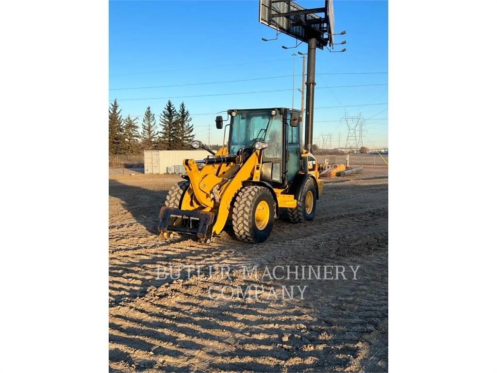 CAT 906M Radlader