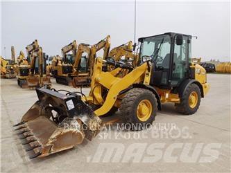 CAT 906M Radlader