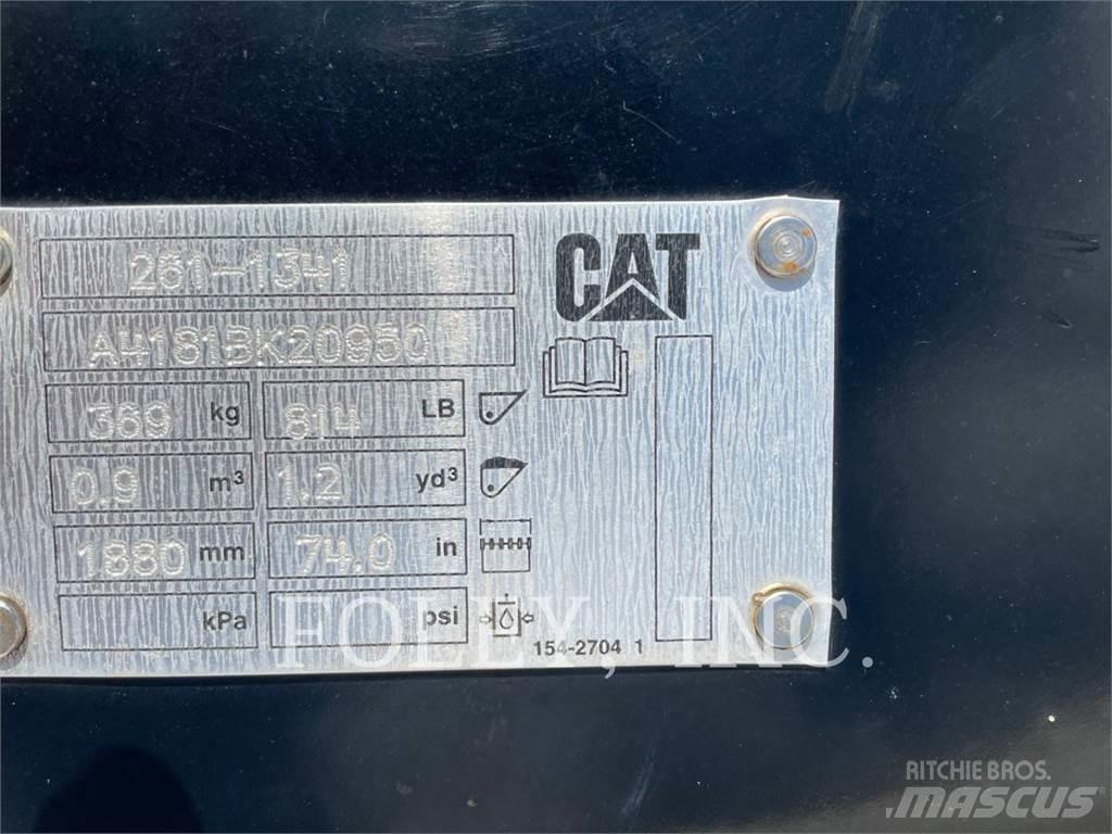 CAT 906M Radlader