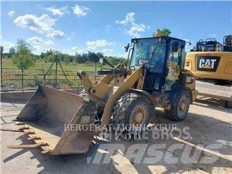 CAT 906M Radlader