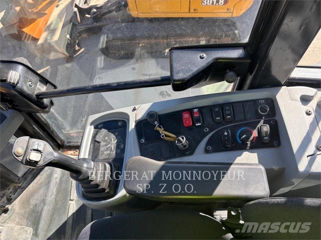 CAT 906M Radlader