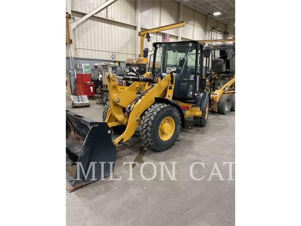 CAT 906M Radlader