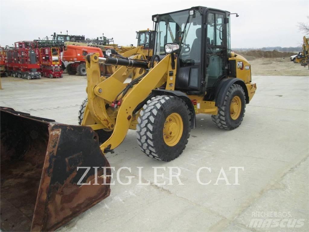 CAT 906M Radlader
