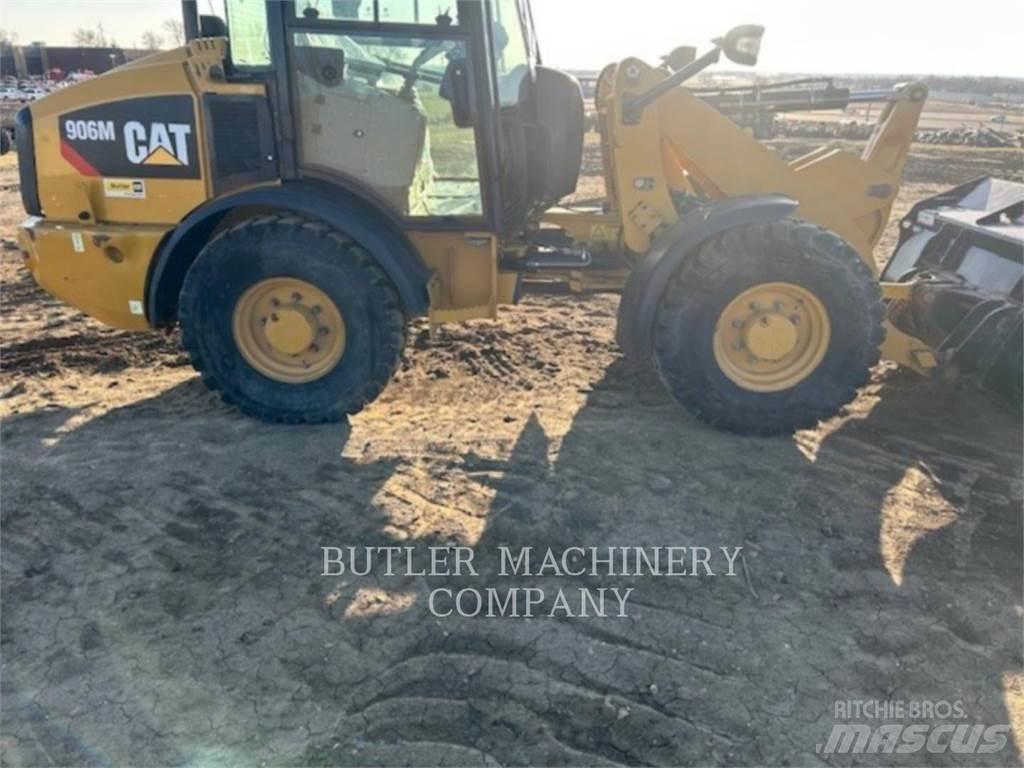 CAT 906M Radlader