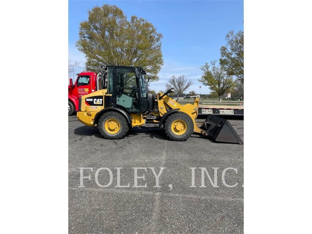 CAT 906M Radlader